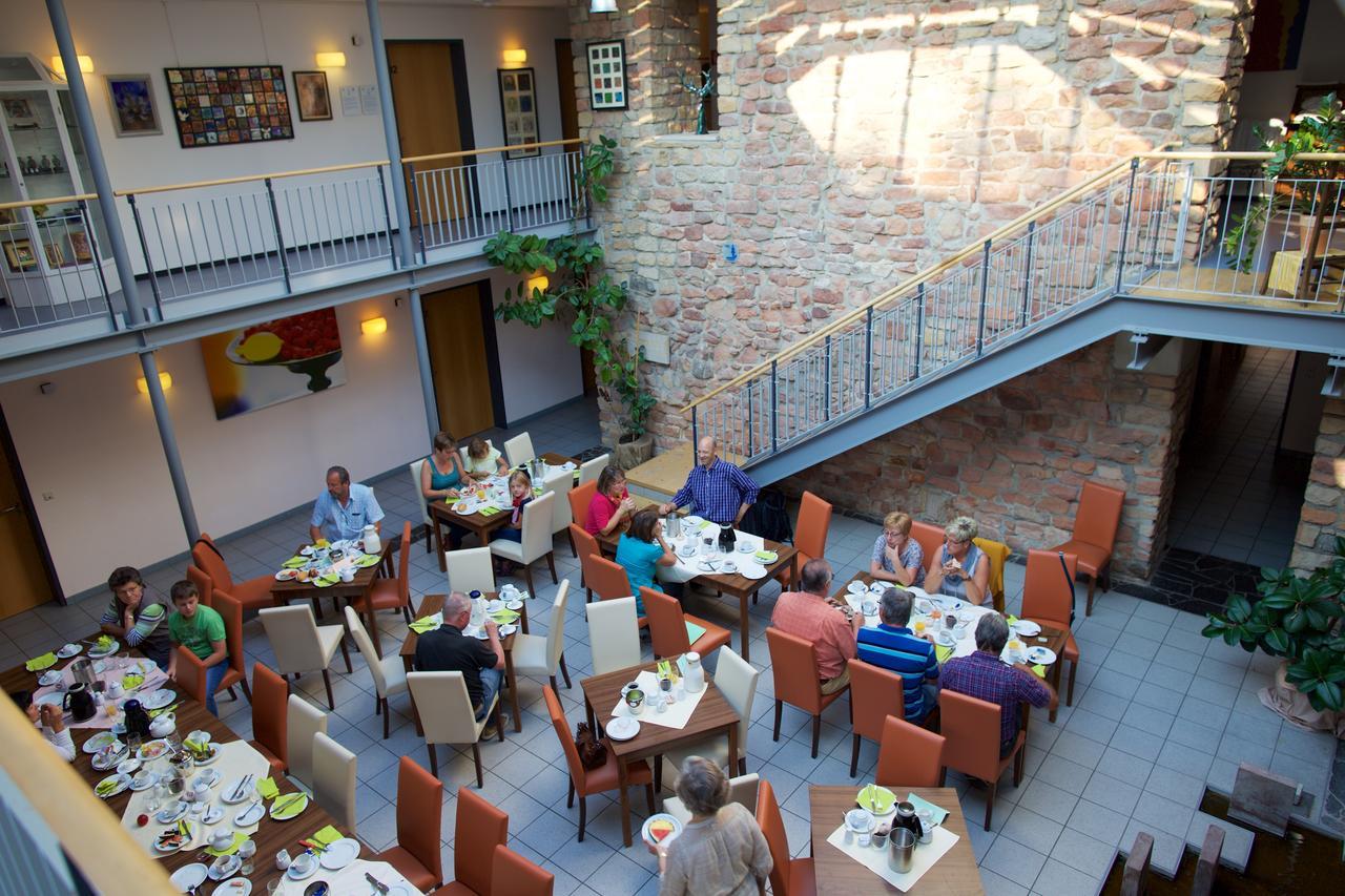 Hotel & Cafe Ritter Von Boehl Deidesheim Exterior foto